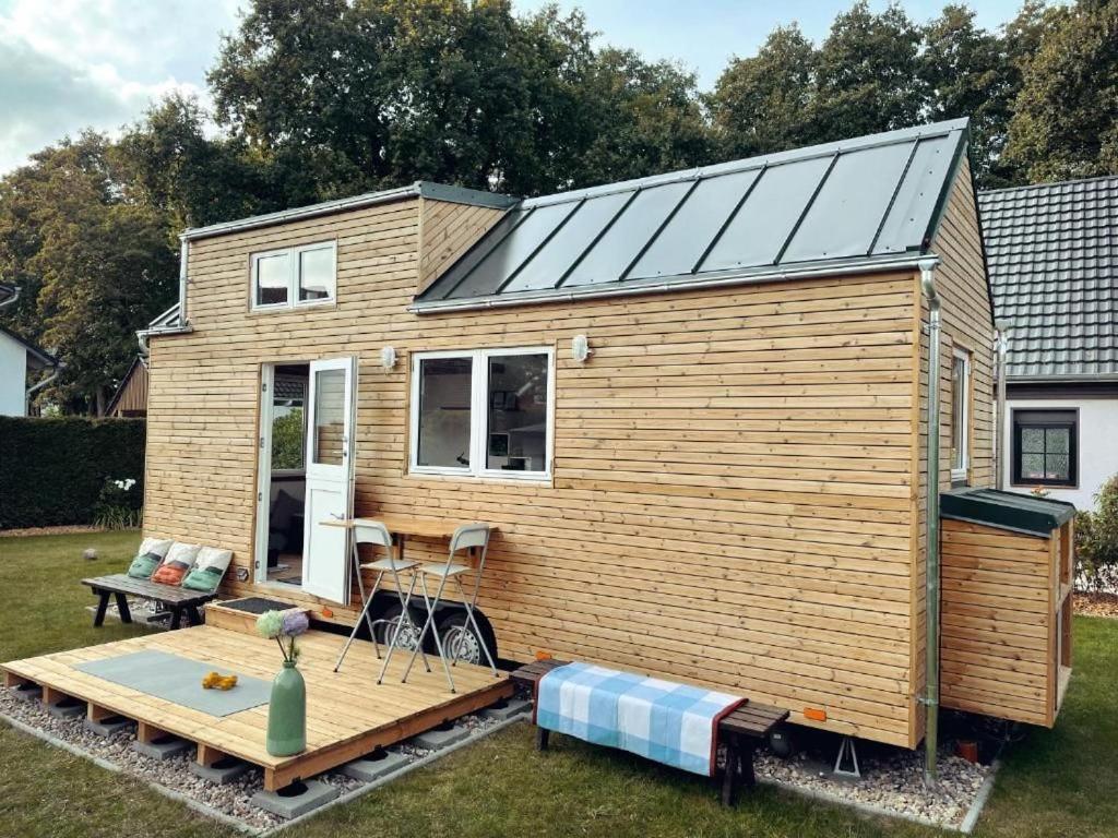 Tiny House Fleesensee Mit Eigenem Garten Und Nur Wenige Meter Vom Seeufer Göhren-Lebbin Exterior foto